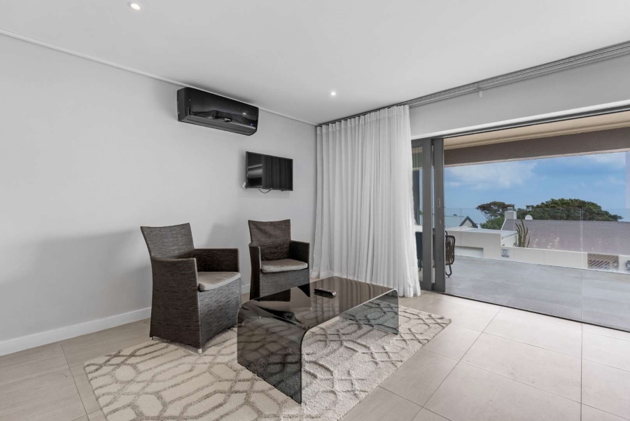 10 Bedroom Property for Sale in Camps Bay Western Cape